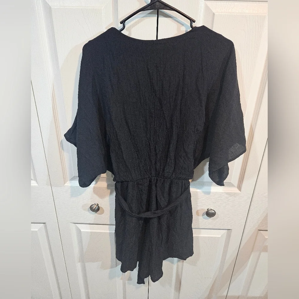 Romper - Picture 2 of 8